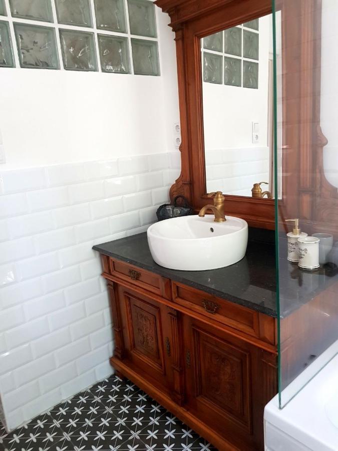 Belvarosi Kerteshaz Keszthely Ngoại thất bức ảnh